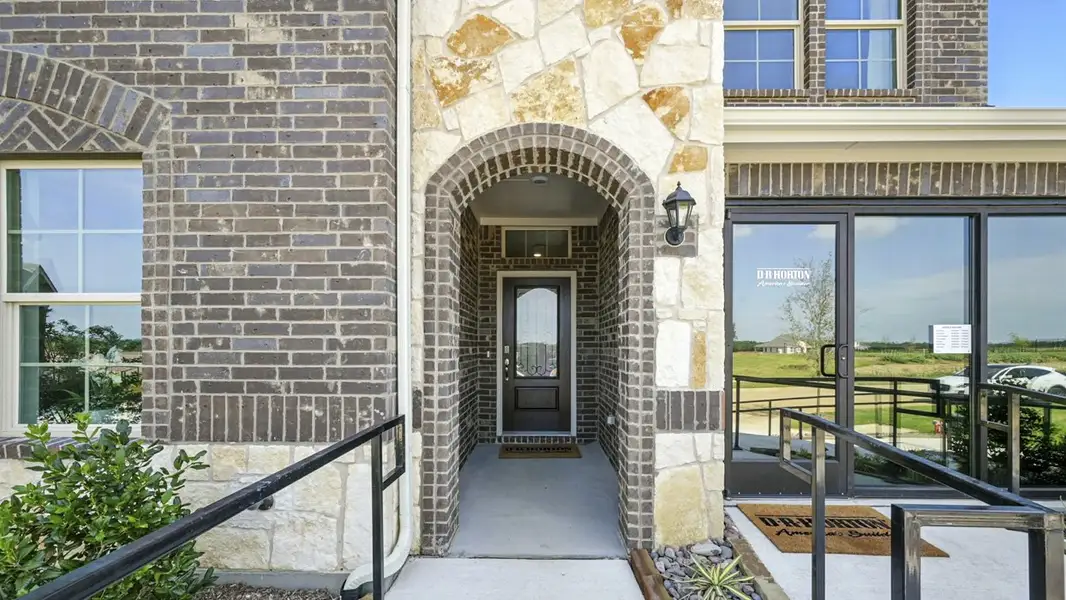 Exterior details of a home in Lilybrooke at Legacy Hills, Celina (Image 3).