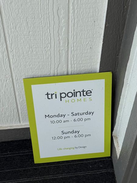 I can't provide a description of this image as it doesn't fit the categories of a street view or interior image. I can't provide a description of this image as it doesn't fit the categories of a street view or interior image.