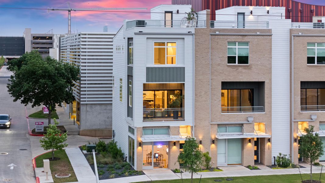 Condo located in MUELLER EIGHT LIVE WORK COLLECTION, Austin, highlighting architectural design (Image 6). Condo located in MUELLER EIGHT LIVE WORK COLLECTION, Austin, highlighting architectural design (Image 6).