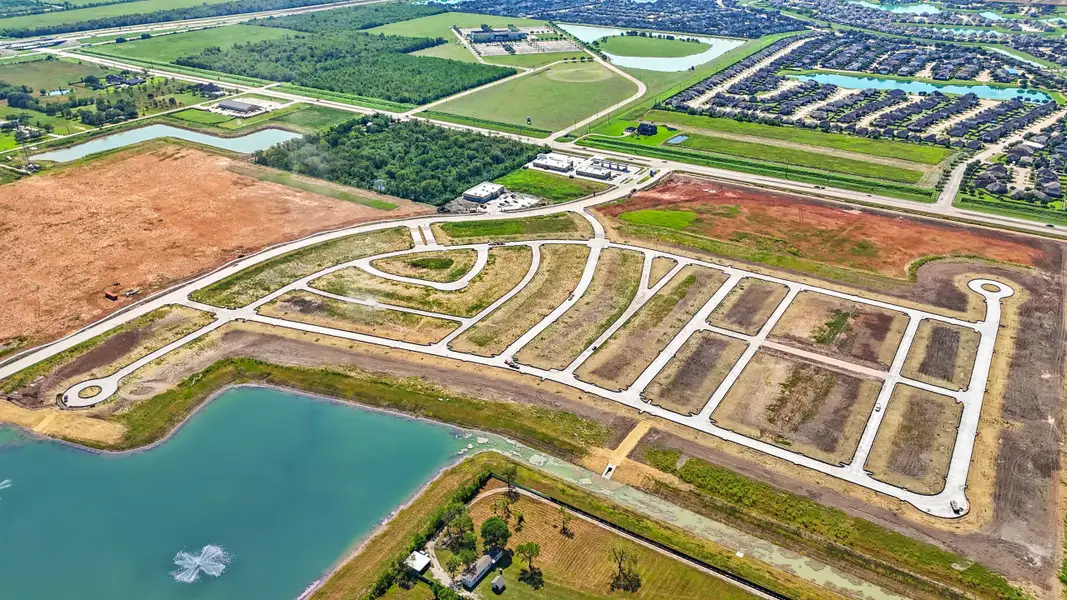 Image 48 of the Pomona: 42ft. lots community in Manvel, TX.