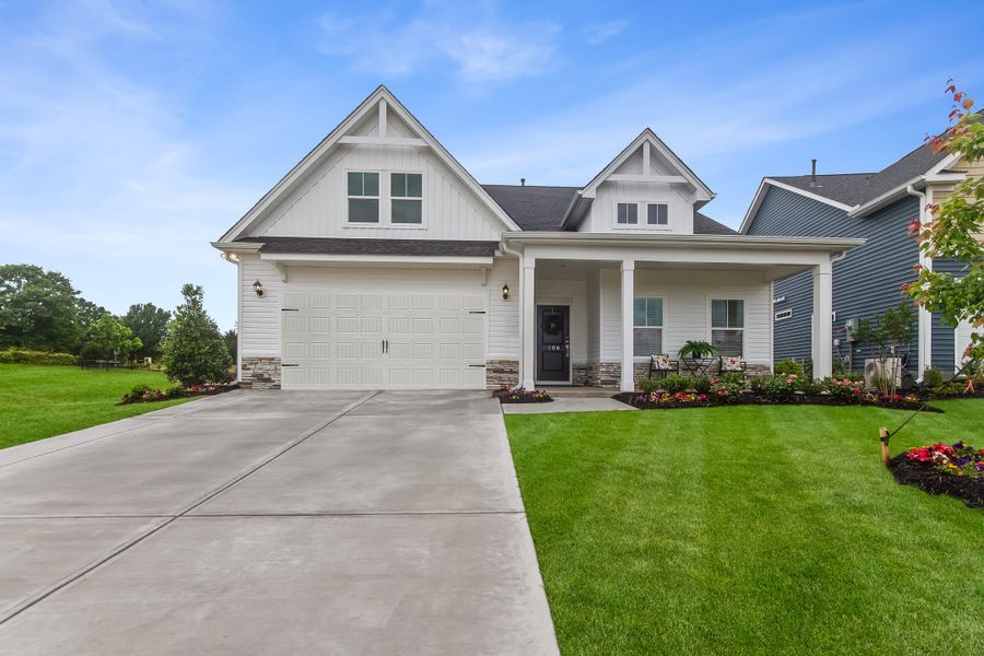 Front exterior of a home in the Foxbank community, located in Gray Court, SC (Image 12). Front exterior of a home in the Foxbank community, located in Gray Court, SC (Image 12).