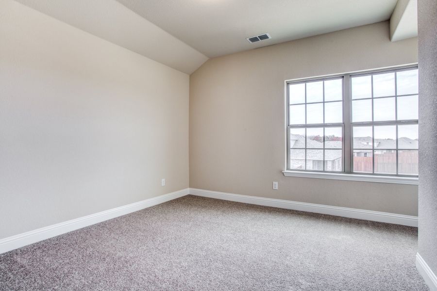 Image 17 of the Windsor Oaks community in Denton, TX.