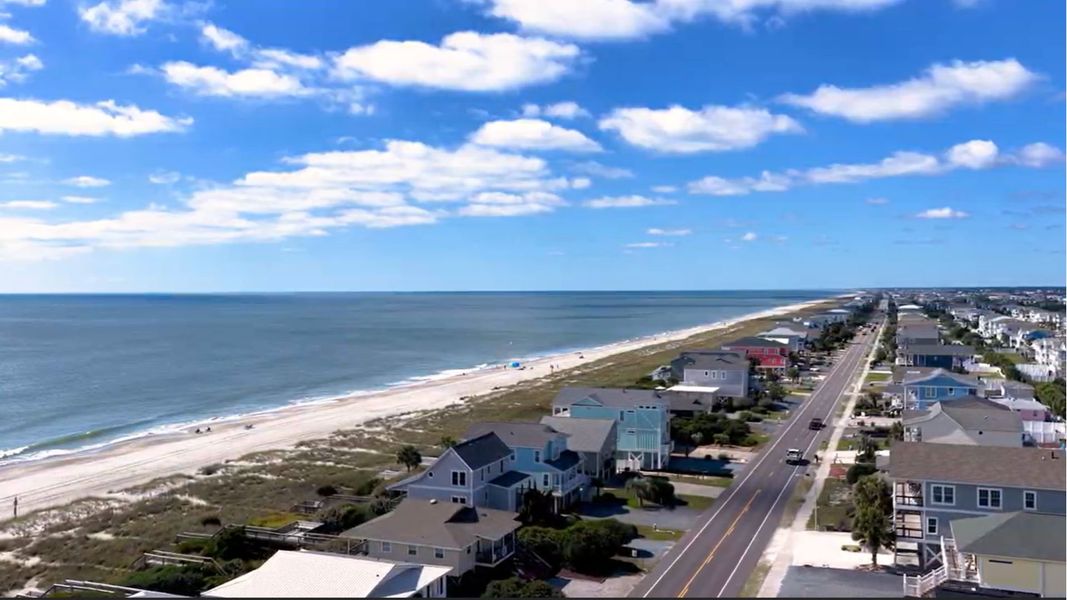 Aerial view of the Lockwood Landing community in Supply, NC, showing layout and nearby surroundings (Image 9). Aerial view of the Lockwood Landing community in Supply, NC, showing layout and nearby surroundings (Image 9).