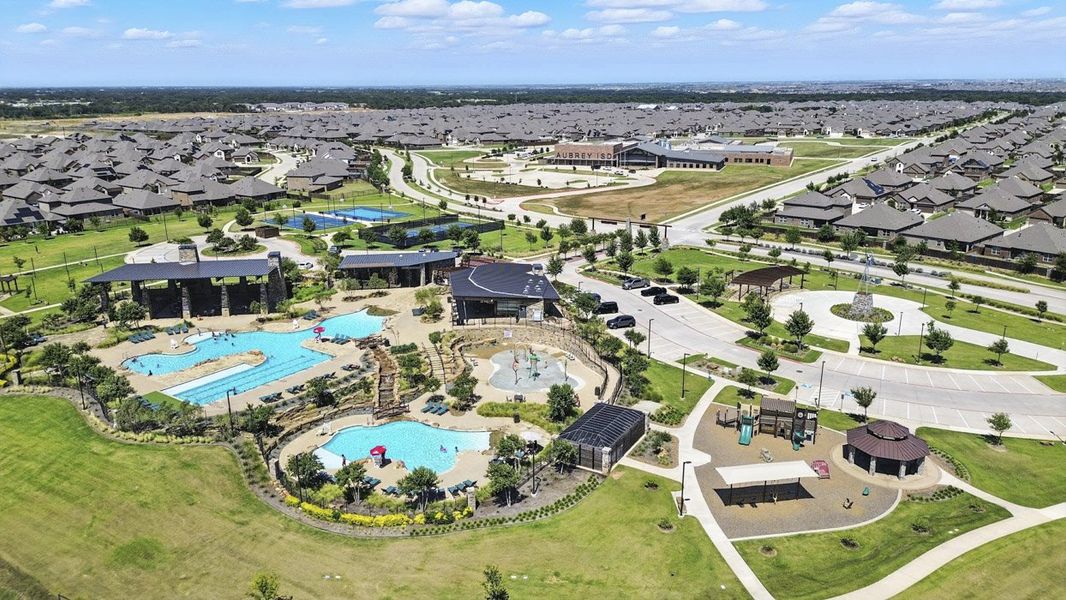 Image 18 of the Silverado community in Aubrey, TX.