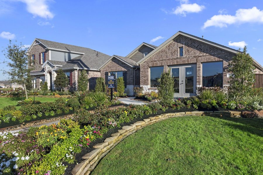 Image 2 of the Southwinds community in Mont Belvieu, TX. Image 2 of the Southwinds community in Mont Belvieu, TX.