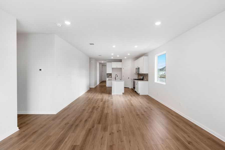 Image 30 of the Cottonwood Farms community in Hutto, TX.