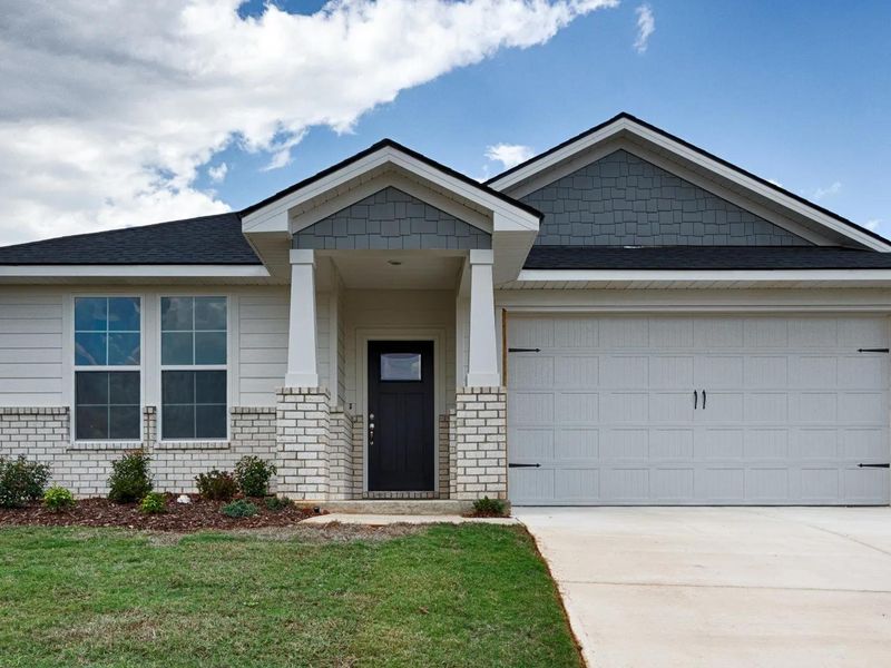 Front exterior of a home in the Bailey Park community, located in Fayetteville, TN (Image 3).
