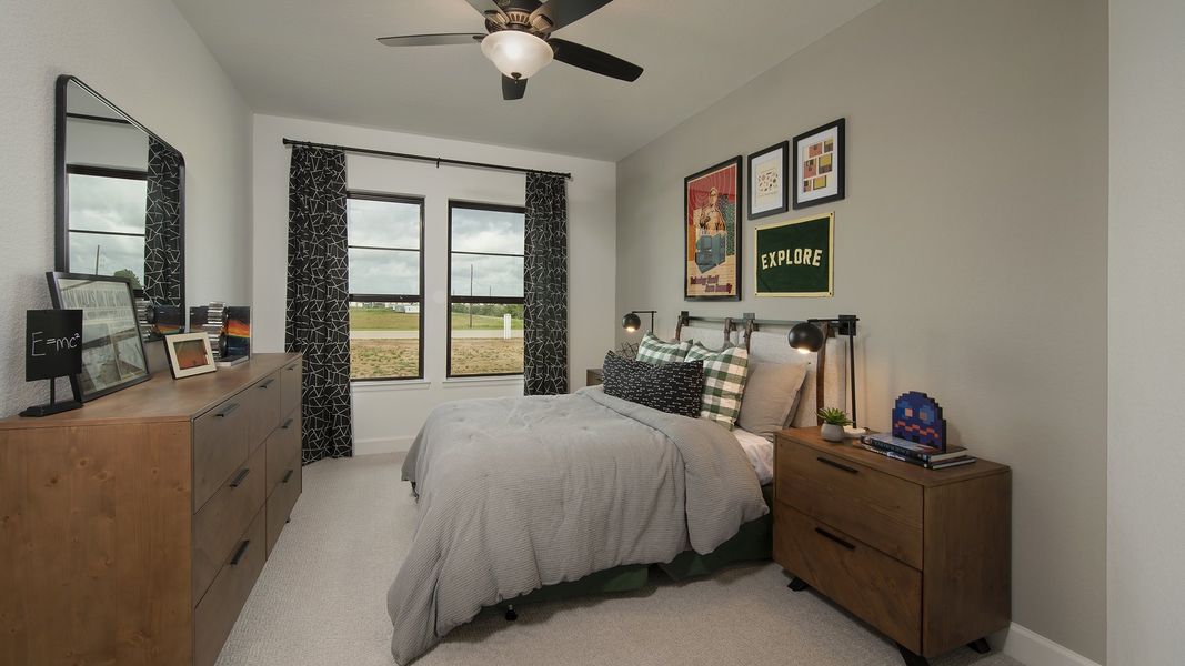 Furnished interior in a model home at Harvest Green 60' in Richmond (Image 15).