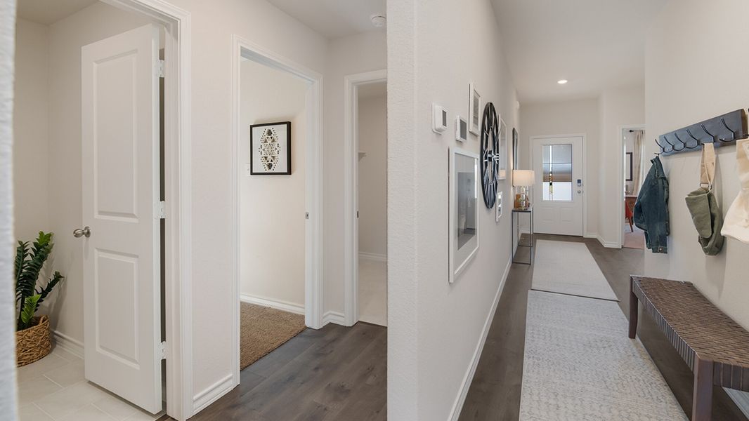 Image 7 of the Oak Creek Estates community in New Braunfels, TX.