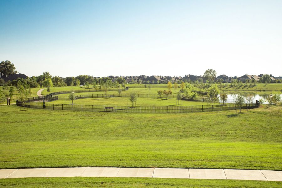 Natural surroundings and green spaces near Harvest Green in Richmond, TX (Image 27). Natural surroundings and green spaces near Harvest Green in Richmond, TX (Image 27).