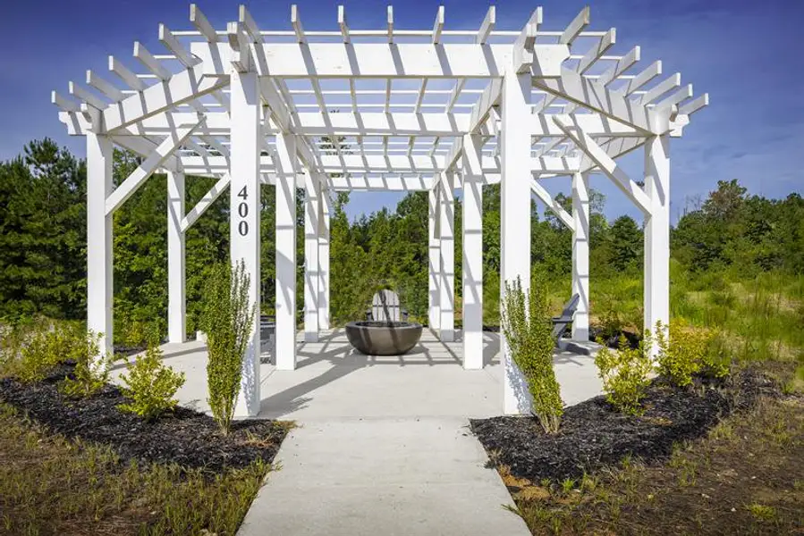 Community amenity available to residents of Rollman Farms Townhomes in Raleigh (Image 2).