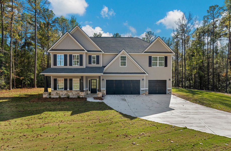 A showcase of a new construction home by Hughston Homes, highlighting their design and quality (Image 3).