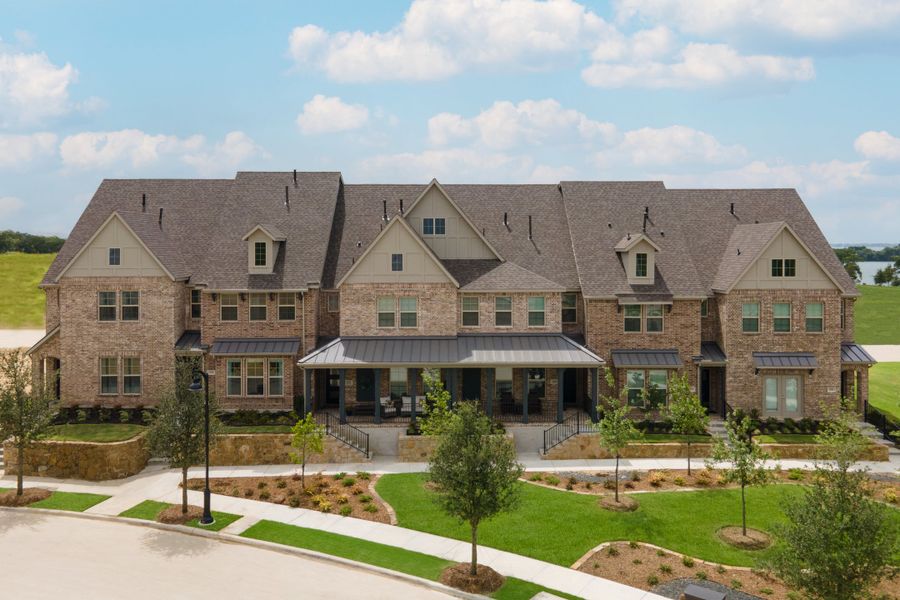 Image 34 of the Bayside community in Rowlett, TX.