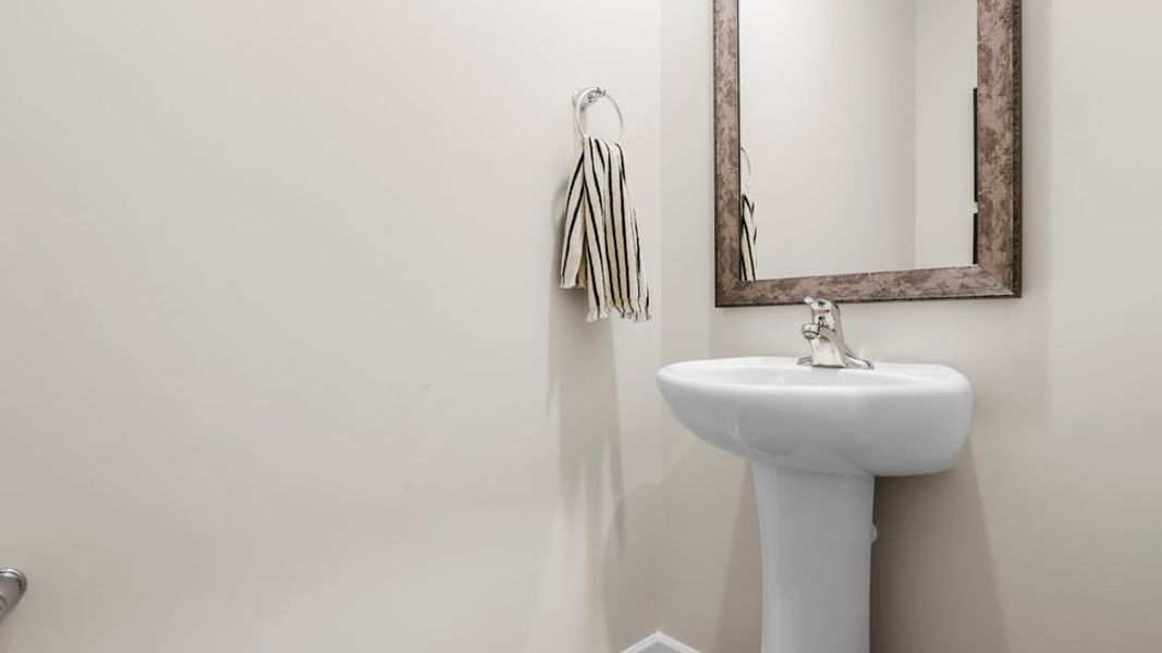 Close-up of interior finishes in a home at Benjamin's Grove, Woodruff (Image 51).