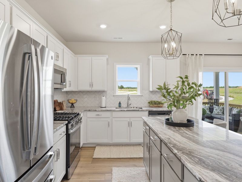 Russell | Kitchen