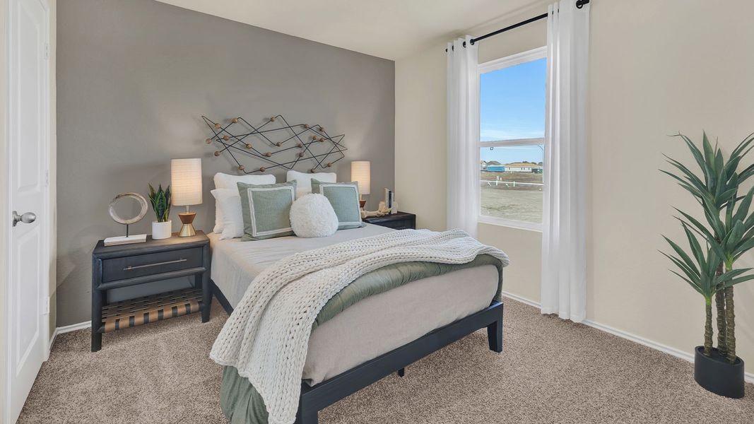 Furnished interior in a model home at Sunset Oaks in Maxwell (Image 26).