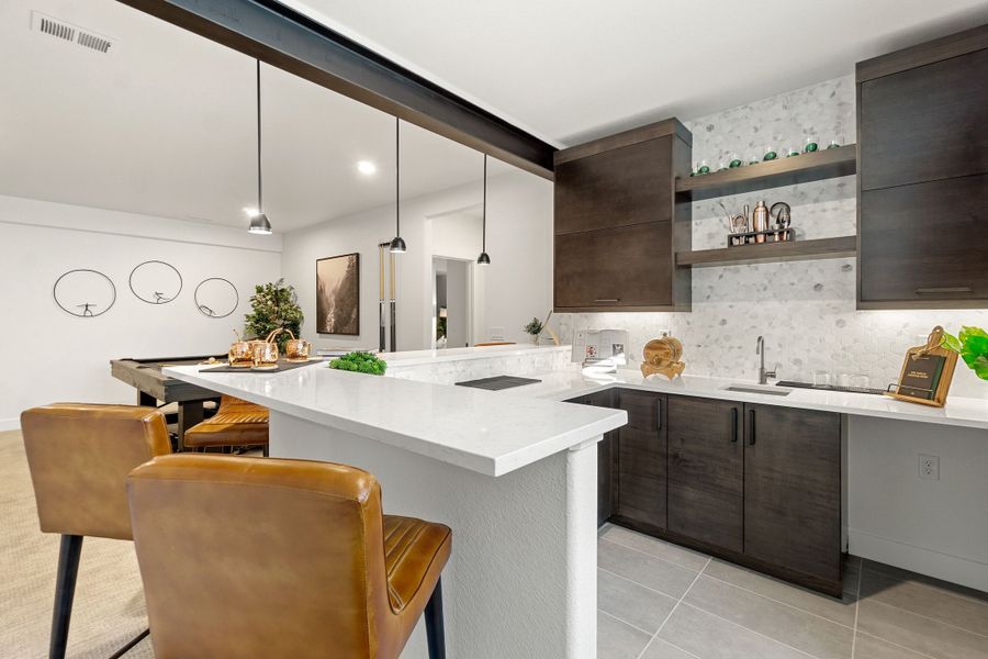 The Aurora Highlands,80019