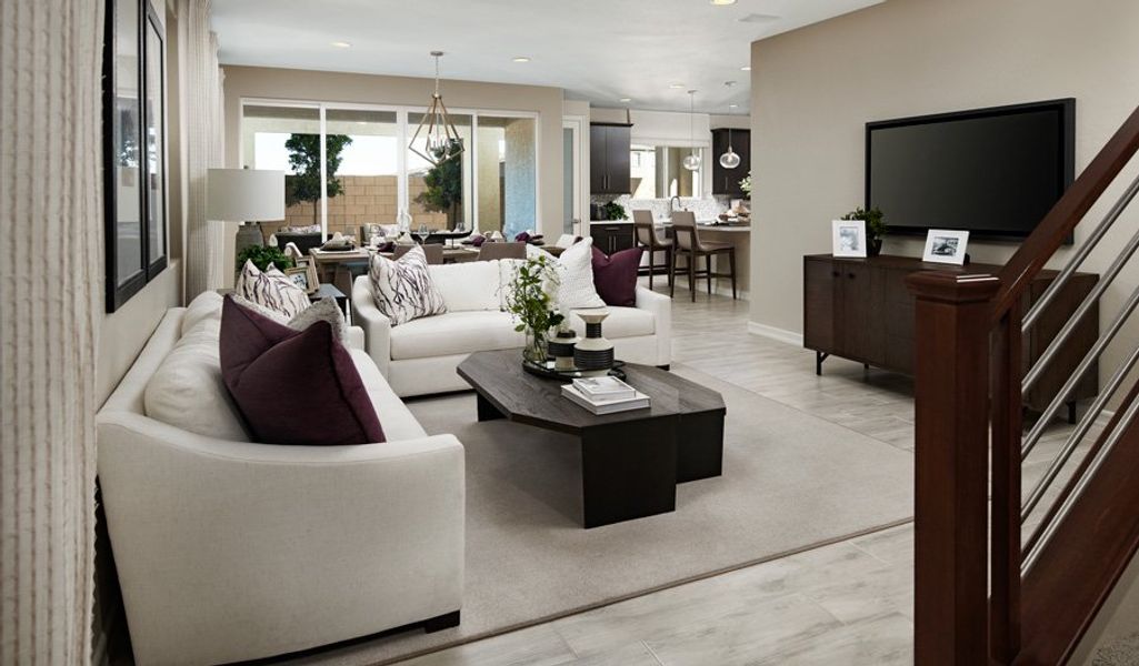 Furnished interior in a model home at Entrada La Coraza in Sahuarita (Image 32).
