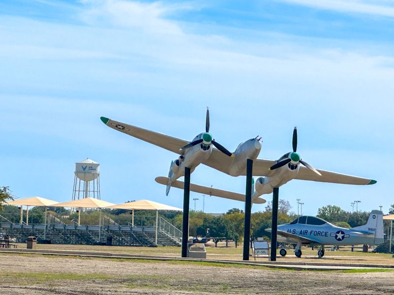 Surrounding Area - Lackland Planes