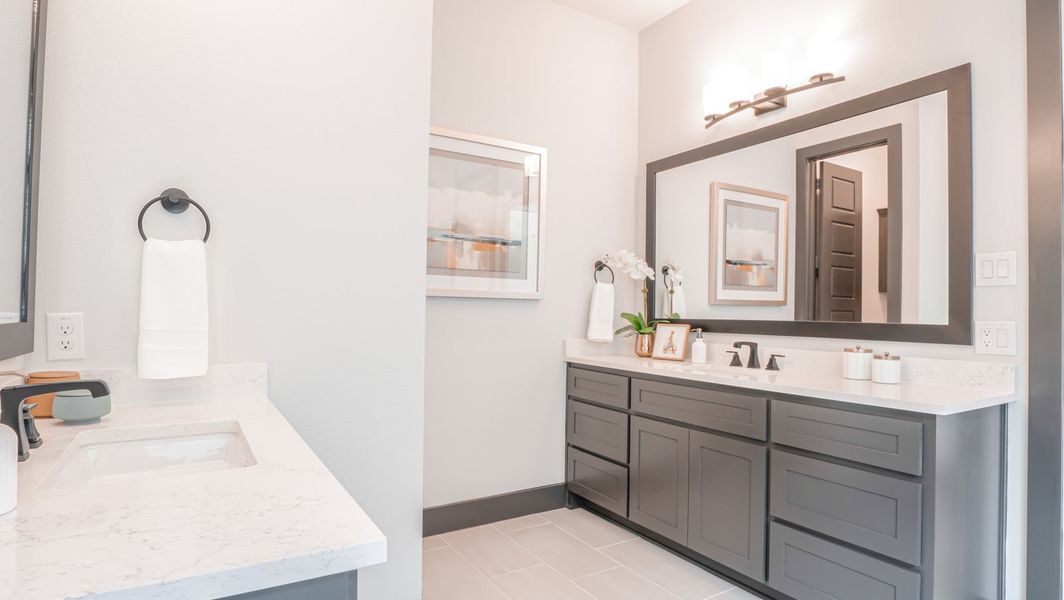 Furnished interior in a model home at Collinsbrook Farm in Frisco (Image 22). Furnished interior in a model home at Collinsbrook Farm in Frisco (Image 22).