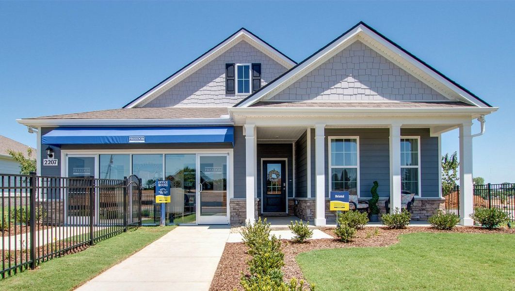 Front exterior of a home in the Legacy Farms community, located in White House, TN (Image 18).