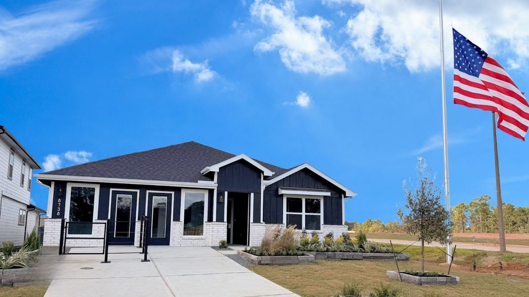 Front exterior of a home in the Chapel Lakes community, located in Montgomery, TX (Image 2). Front exterior of a home in the Chapel Lakes community, located in Montgomery, TX (Image 2).