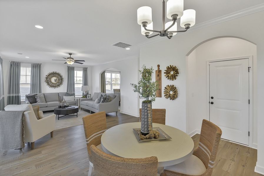 Eat-In to Kitchen | Roland