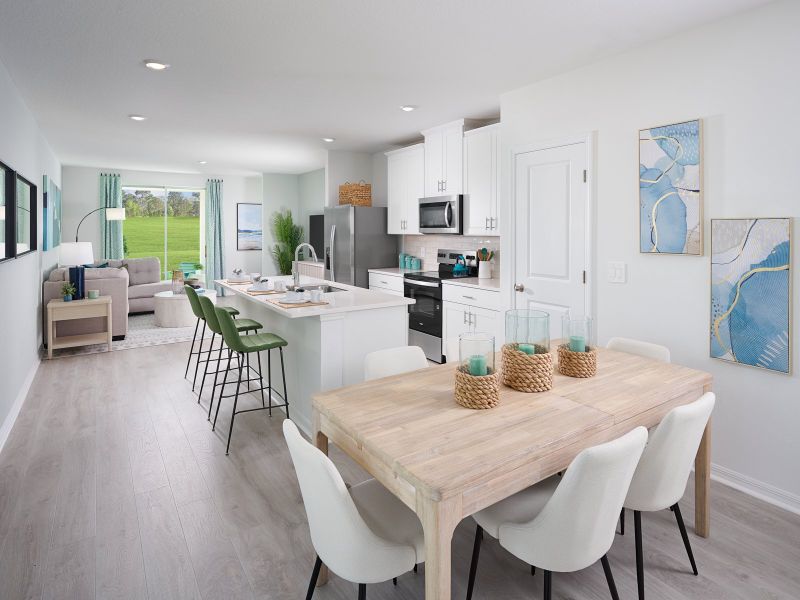 Great room in the Everglade floorplan modeled at Hamilton Bluff