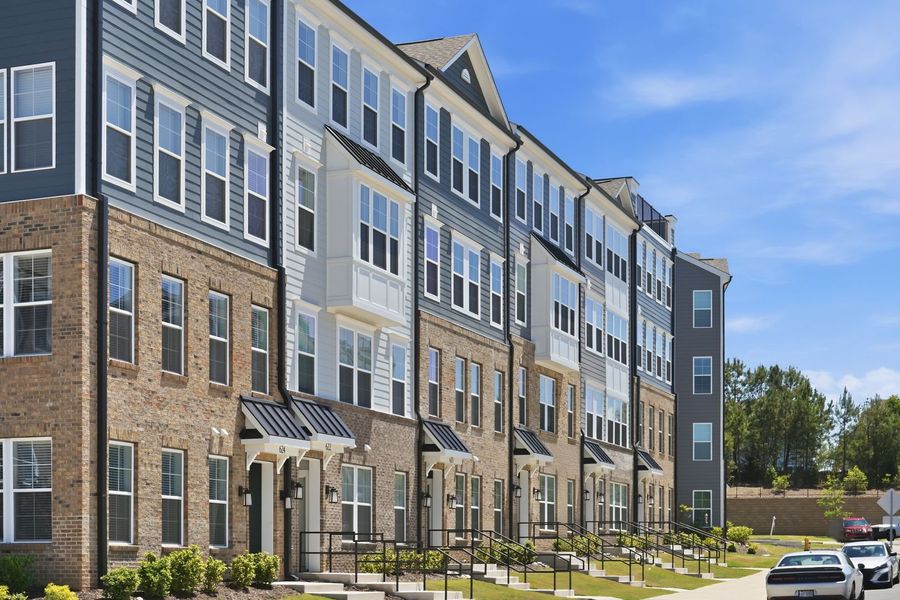 Condo located in Grove 98, Wake Forest, highlighting architectural design (Image 20).