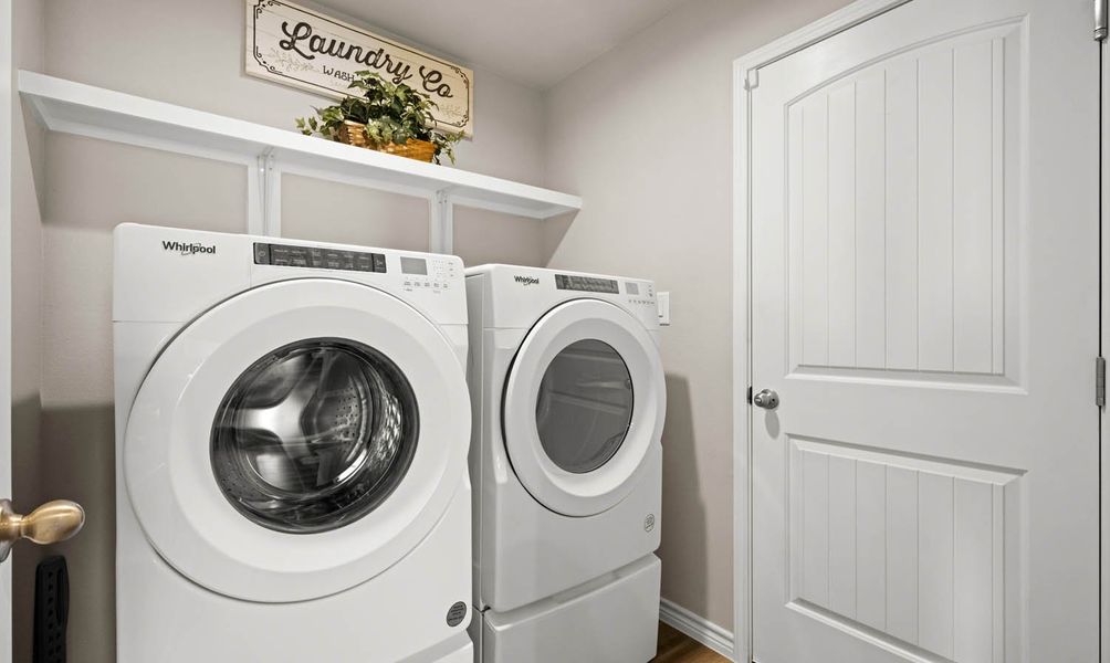 Furnished interior in a model home at David Estates in Portland (Image 20). Furnished interior in a model home at David Estates in Portland (Image 20).