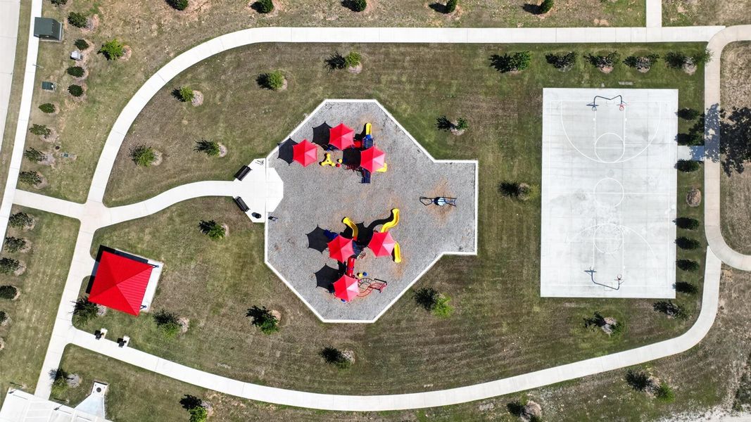 Community amenity available to residents of Saratoga in Granbury (Image 3).