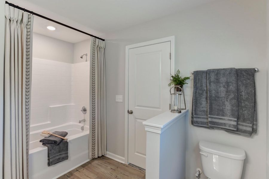 Primary Bathroom | Dawson Plan Primary Bathroom | Dawson Plan