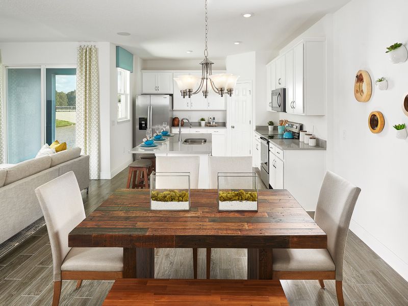 Image 22 of the Hawks Crest Townhomes community in Winter Park, FL.