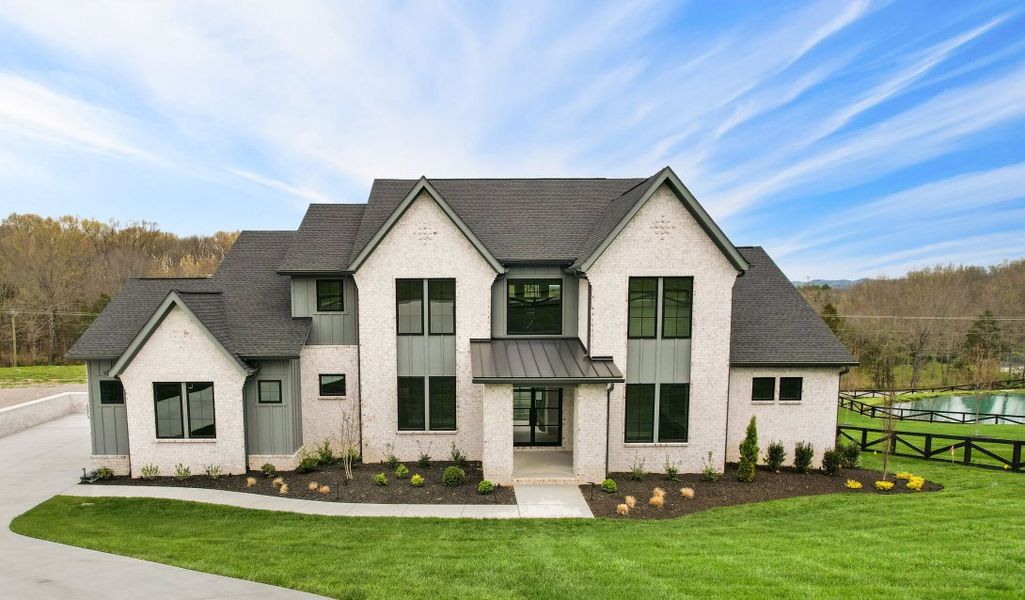 Front exterior of a home in the Chapel View community, located in Heath, TX (Image 3).