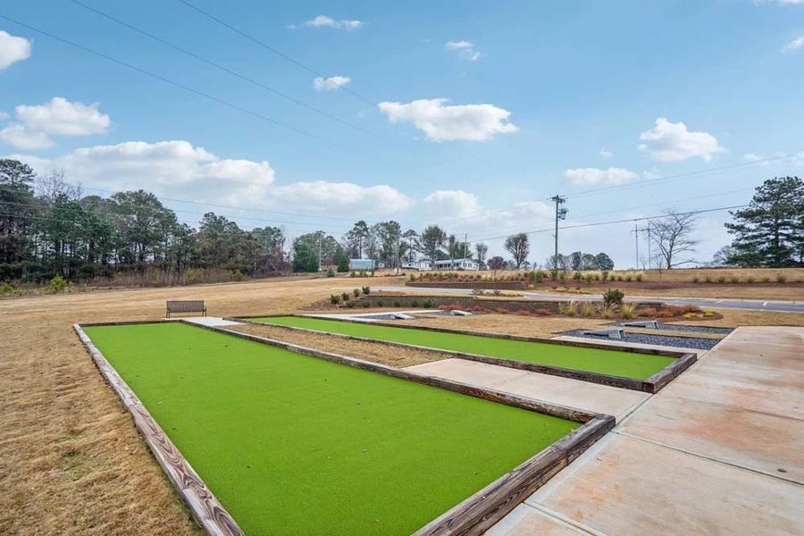 Community amenity available to residents of The Estates at Casteel in Bethlehem (Image 12).