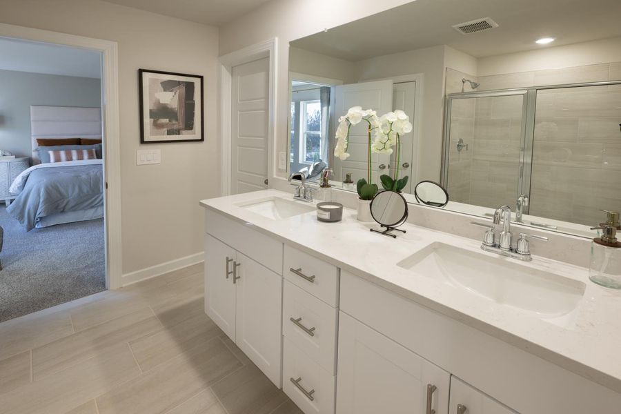 Furnished interior in a model home at Chatham Forest in Duncan (Image 9).