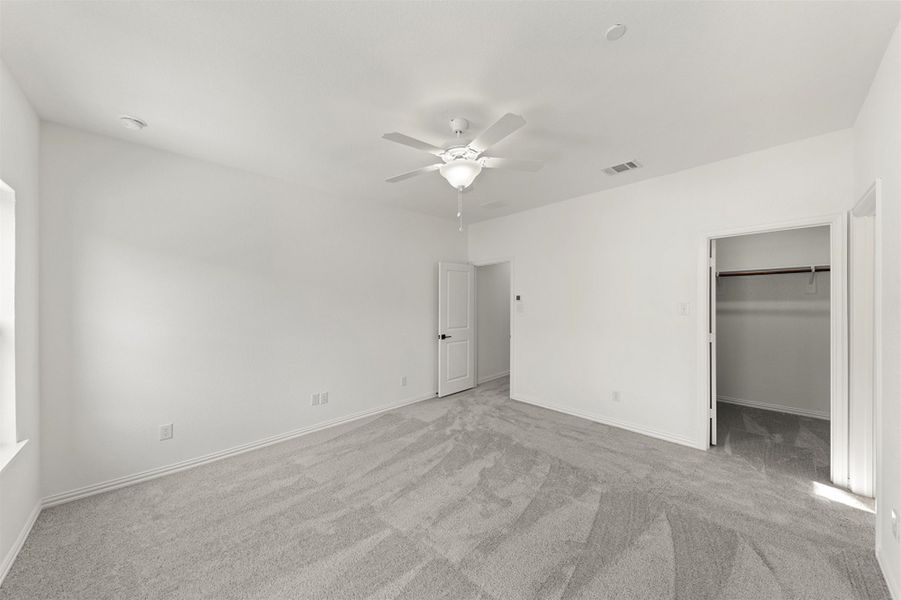 Image 114 of the Legends Crossing - Bungalows community in Irving, TX.