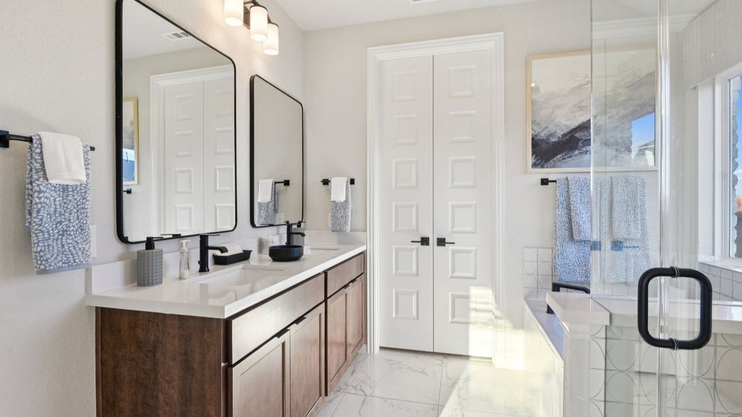 Furnished interior in a model home at Sunflower Ridge in New Braunfels (Image 33).