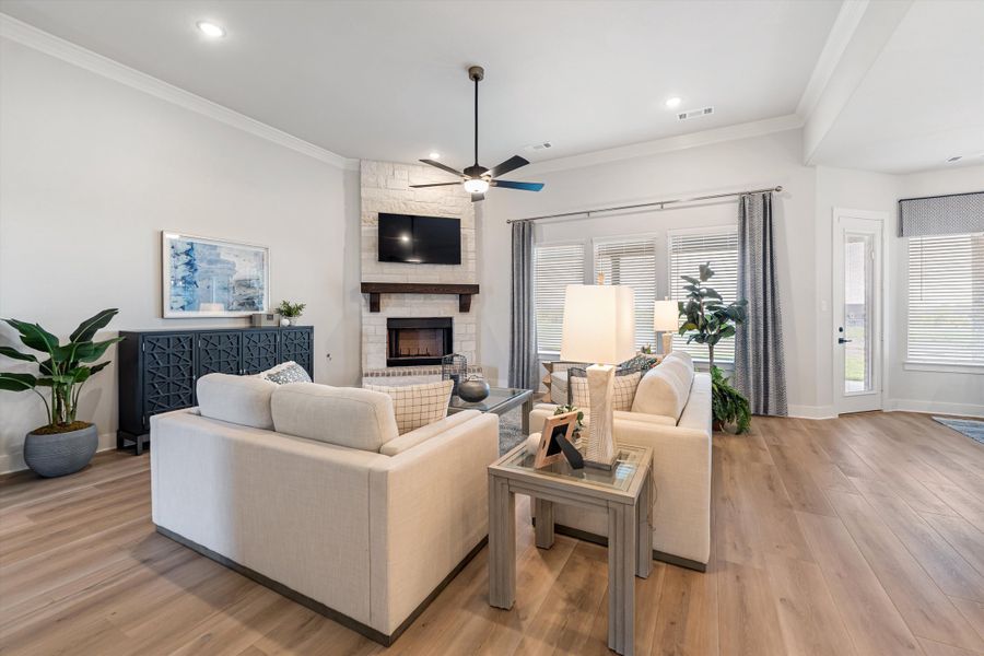 Furnished interior in a model home at Creekview Addition in Van Alstyne (Image 19). Furnished interior in a model home at Creekview Addition in Van Alstyne (Image 19).