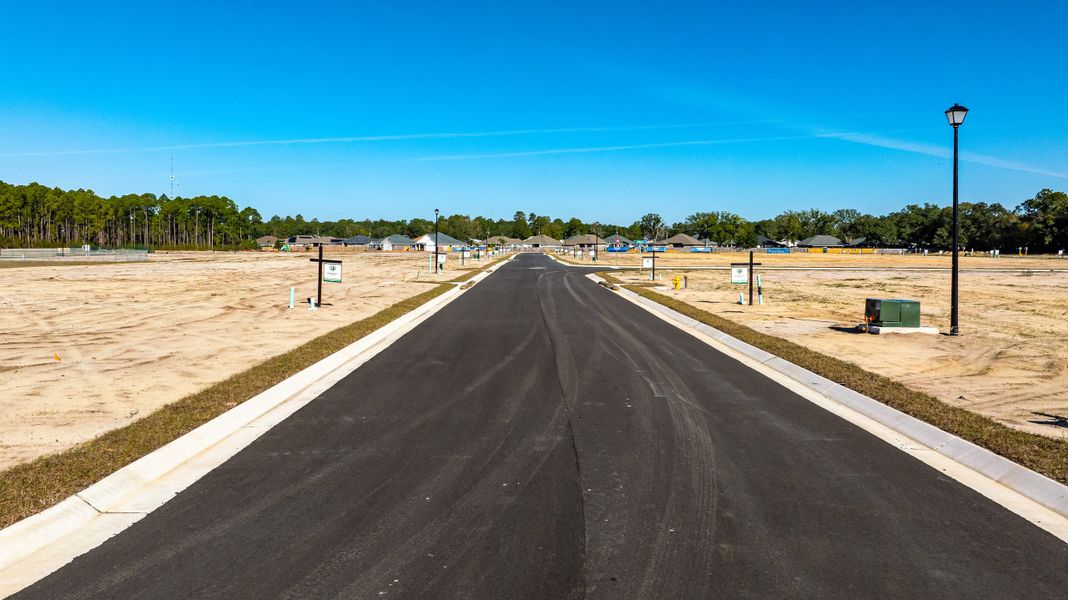 Site preparation and early development at Buckeye's Landing in Navarre, FL (Image 33).