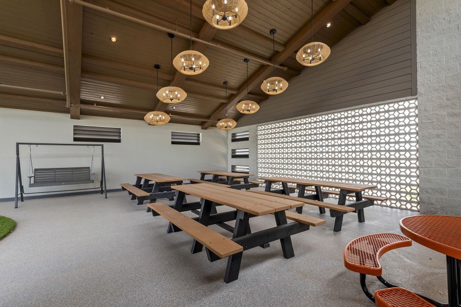 Community amenity available to residents of Las Ventanas in Goodyear (Image 9).