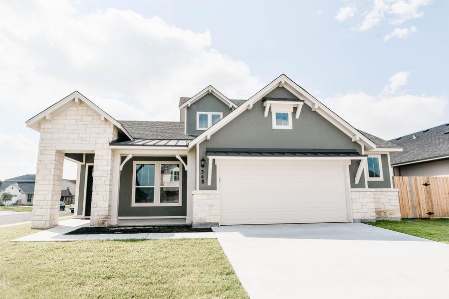 A showcase of a new construction home by Steve Klein Custom Builder, highlighting their design and quality (Image 4). A showcase of a new construction home by Steve Klein Custom Builder, highlighting their design and quality (Image 4).