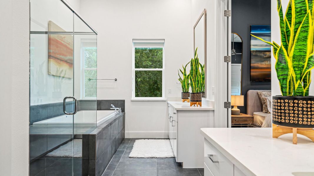 Furnished interior in a model home at Bluebonnet Lofts in Austin (Image 21).