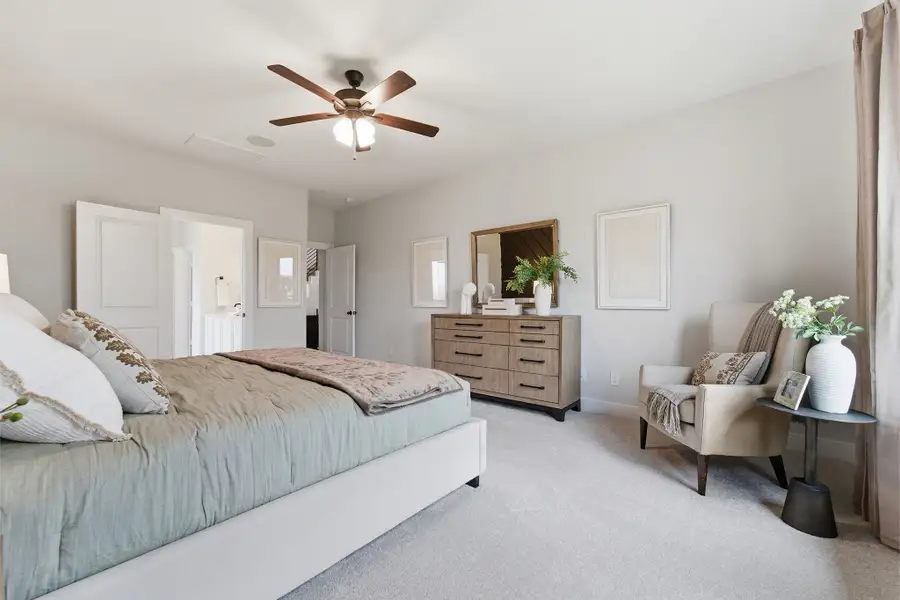 Furnished interior in a model home at Sierra Vista in Rosharon (Image 51). Furnished interior in a model home at Sierra Vista in Rosharon (Image 51).