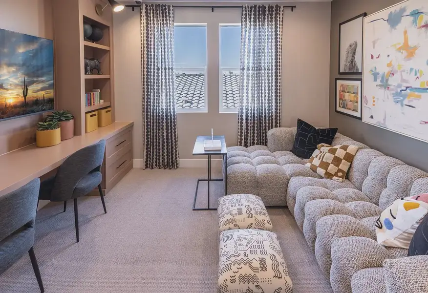 Model Home Loft - 16 of 25