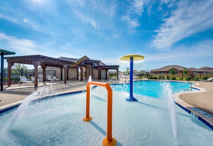 Image 13 of the North Pointe Crossing community in Anna, TX.