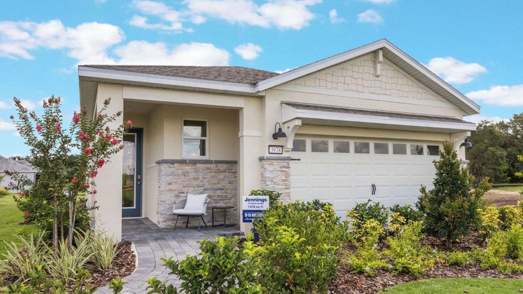 Front exterior of a home in the Lakes of Mount Dora community, located in Mount Dora, FL (Image 4).
