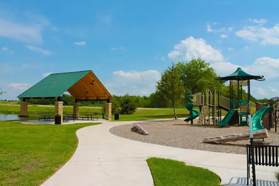 Image 27 of the Stone Creek community in Forney, TX.