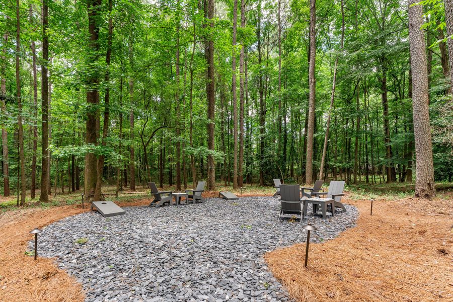 Natural surroundings and green spaces near Byers Park in Alpharetta, GA (Image 52). Natural surroundings and green spaces near Byers Park in Alpharetta, GA (Image 52).