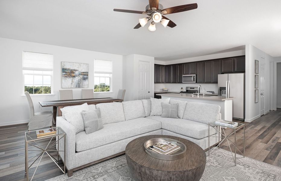 Image 31 of the Lakeshore at Towne Lake Townhomes community in Cypress, TX.